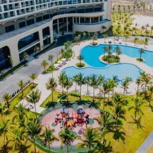Alternative view of Tour Cồng chiêng Tây Nguyên