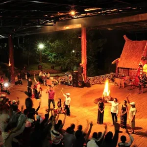 Tour Cồng chiêng Tây Nguyên